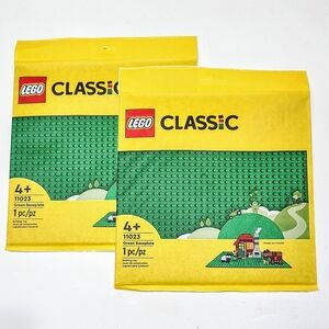 Lot of 2 LEGO Classic Green Baseplates 11023 Square 32x32 Stud Foundation